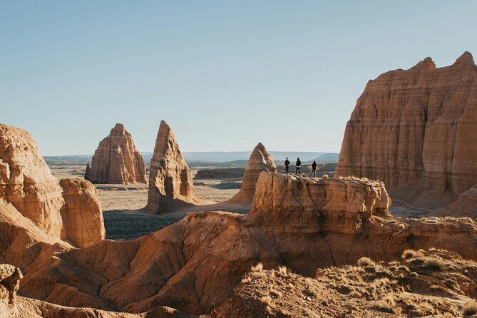 Capitol Reef Full Day Private Tour and Hike - Key Points