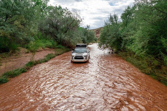 Capitol Reef Private Tour in Cathedral Valley and Bentonite Hills - An Introduction to the Tour Experience