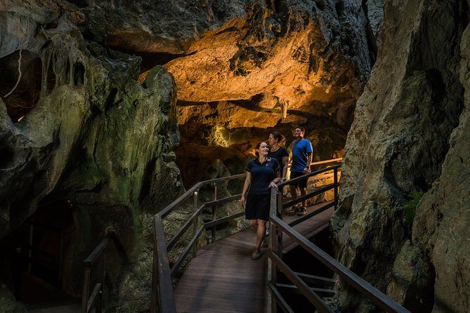 Capricorn Caves Cathedral Cave Tour - Overview and Location