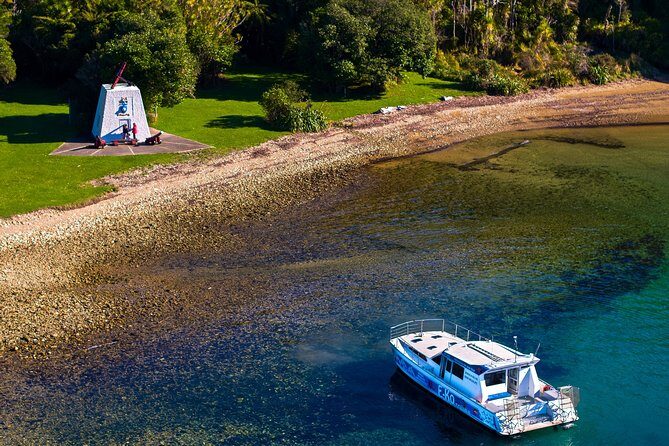 Captain Cook and Dolphin Cruise - Who Will Enjoy This Tour?