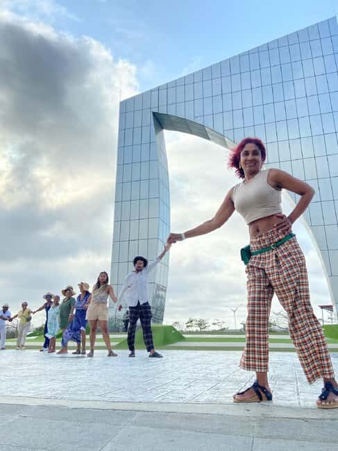 Cartagena: Barranquilla and Santa Marta BILINGUAL GUIDE - Discovering Barranquilla’s Character