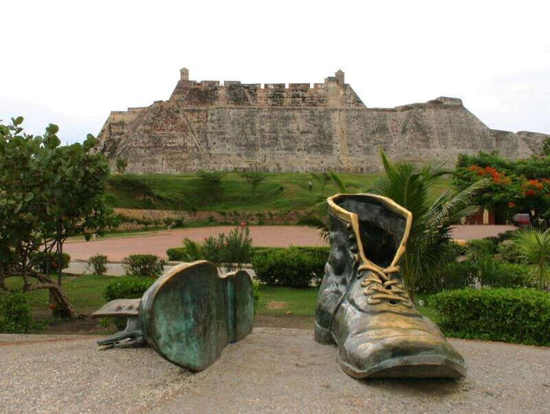 Cartagena: BILINGUAL CITYTOUR + SAN FELIPE CASTLE & Old city - Who Will Love This Tour?