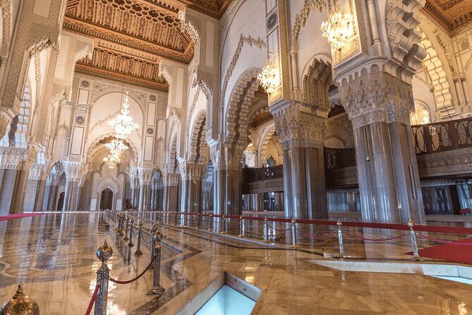 Casablanca City Tour with Hassan II mosque ticket - Transportation and Group Size