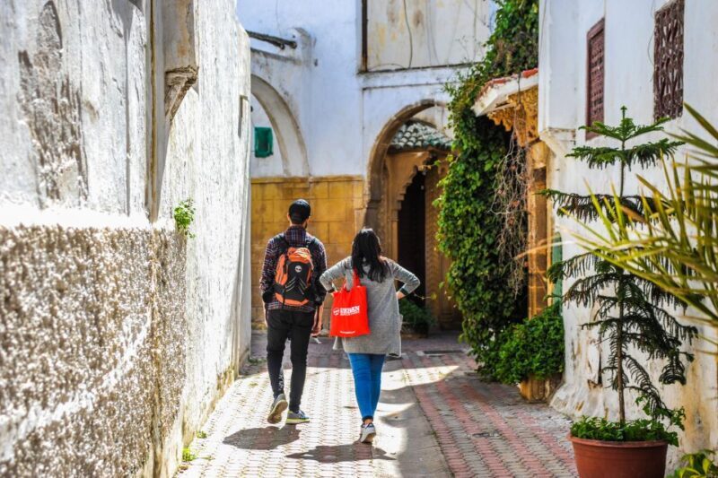 Casablanca Cultural Tour: Medina, Views & Local Delights - Key Points