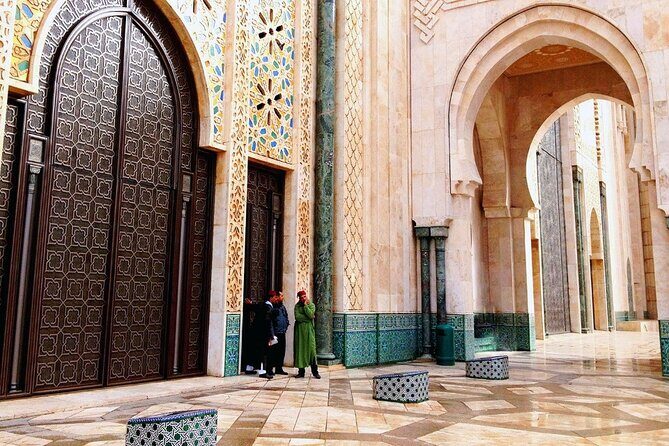 Casablanca Guided Tour with Hassan II Mosque Admission - Who is This Tour Best For?