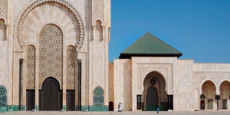 Casablanca: Private Guided Tour with lunch - Additional Stops and Views