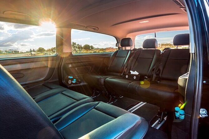 Casablanca Private Transfer from Hotel Accommodation To Airport - Key Points