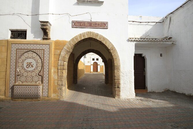 Casablanca tour mosque ticket included - An In-Depth Look at the Casablanca Tour