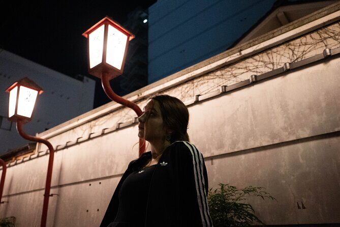 Casual Photoshoot in Dotonbori, Osaka with a Pro Photographer - Exploring Dotonbori with a Professional Photographer
