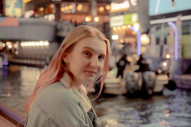 Casual Photoshoot in Dotonbori, Osaka with a Pro Photographer - Pricing and Value