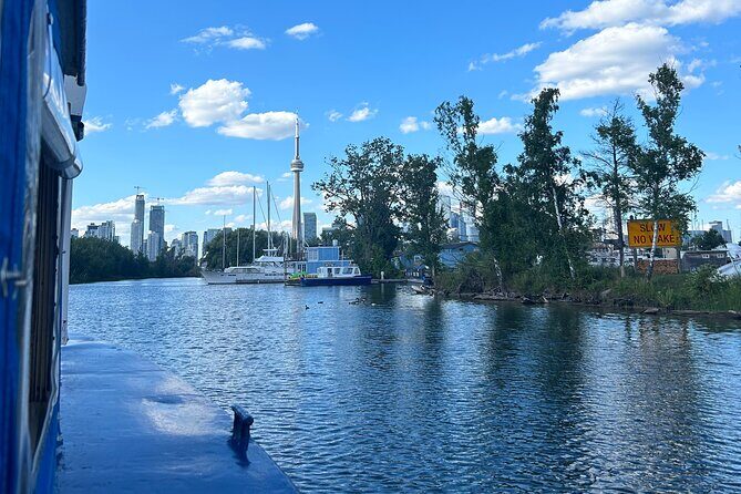Casual Tour of Toronto by Land, Sky and Sea - Casual Tour of Toronto by Land, Sky and Sea: A Balanced Look