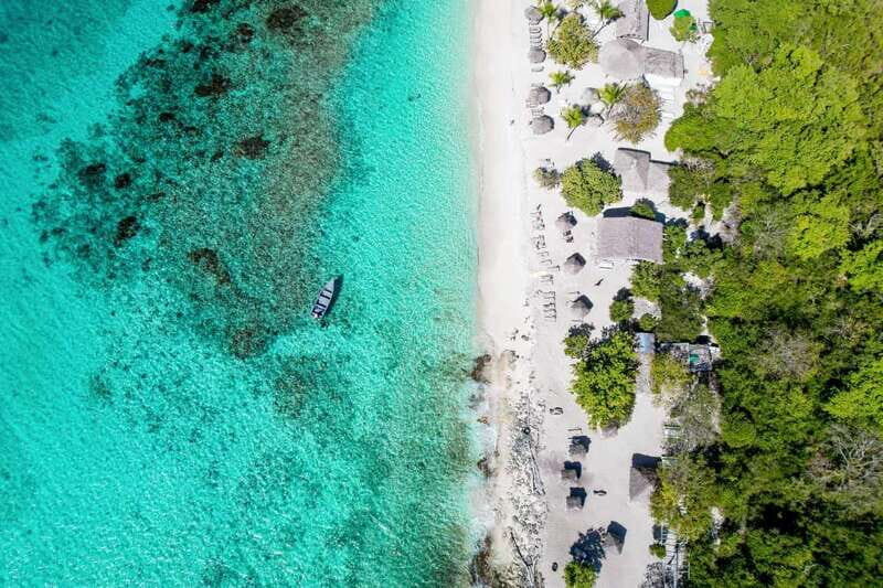 Catalina Island Full-Day Snorkeling + Lunch from Punta Cana - The Lunch and Open Bar