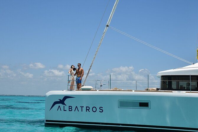 Catamaran Albatros Platinum & Beach club & Open bar & Isla Mujeres - Setting Sail: What the Tour Entails