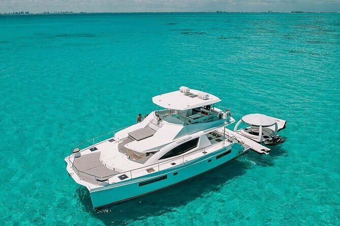 Catamaran and Reef Snorkel in Cancun - Key Points