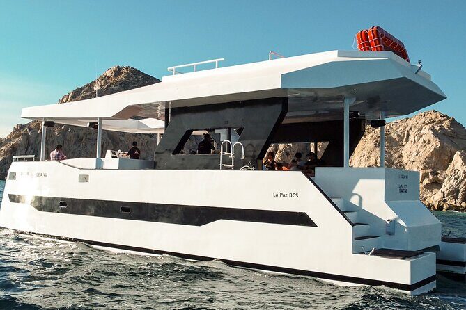 Catamaran - Luxury Private Tour - What’s Included and What Isn’t