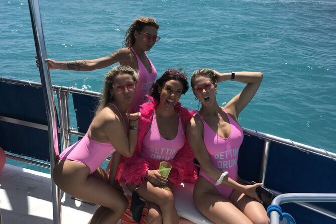 Catamaran Party Boat Cancun - FAQ: Practical Questions About the Cancun Catamaran Party Boat
