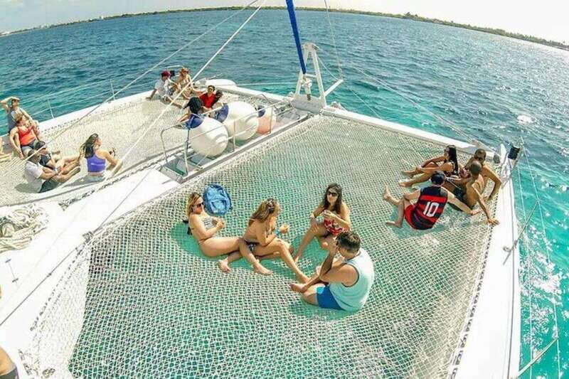 Catamaran party Isla Mujeres with drinks & lunch - What’s Included and What to Expect