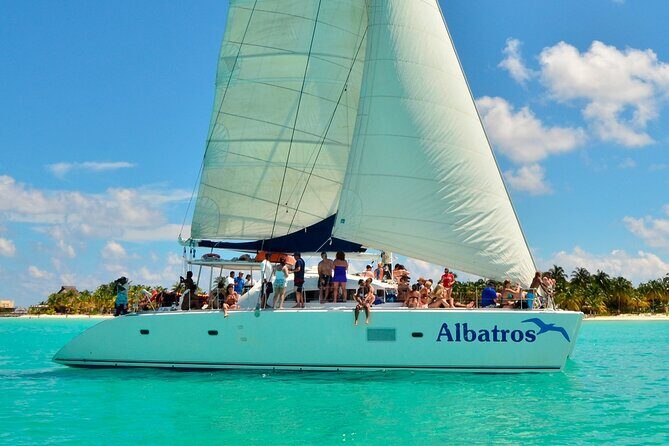 Catamaran Platinum to Isla Mujeres, Snorkel, Buffet and Open Bar - Who Will Enjoy This Tour?