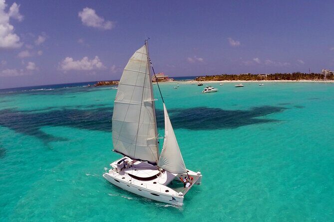 Catamaran Sail to Isla Mujeres with all inclusive from Cancun or Riviera Maya - An Overview of the Tour