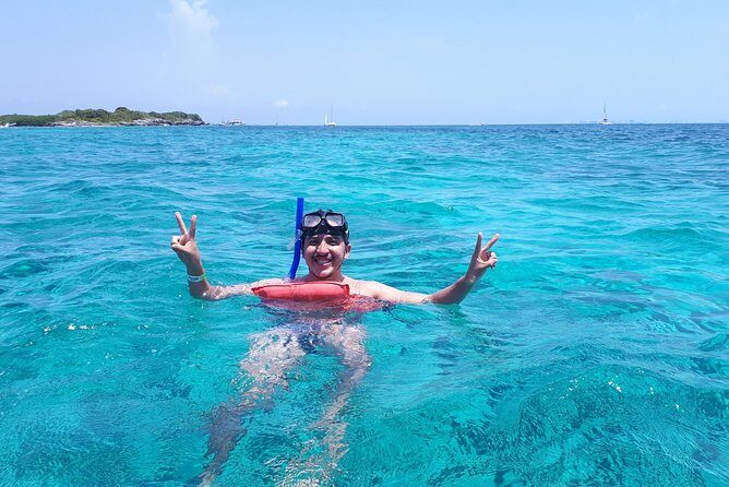 Catamaran Sailing and Snorkeling to Isla Mujeres from Cancun - What Travelers Are Saying