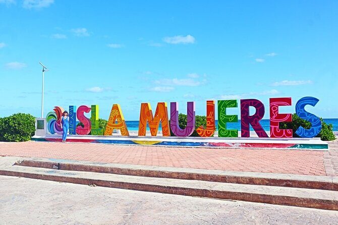 Catamaran sailing Tour to Isla Mujeres all inclusive - Group Size, Timing, and Practical Tips