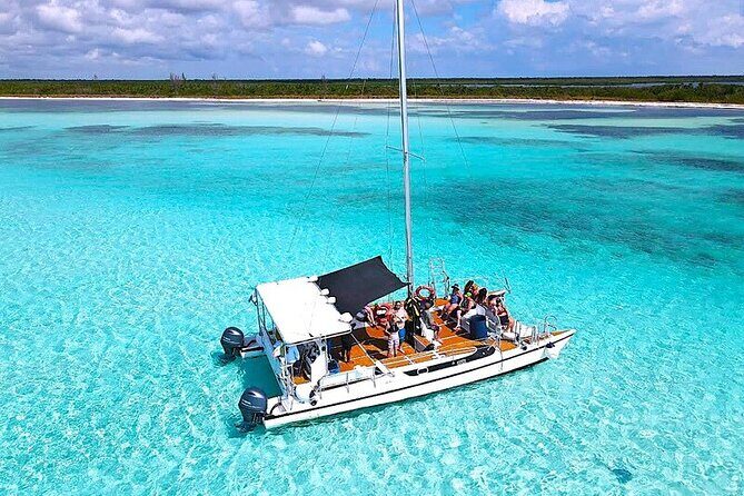 Catamaran Snorkel Adventure to El Cielo and The Money Bar Beach - Navigating the Itinerary: What to Expect