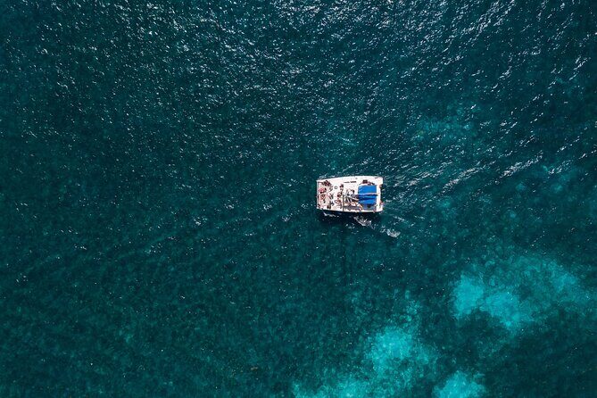 Catamaran Snorkeling with Openbar & Lunch Cancun to Isla Mujeres - FAQ
