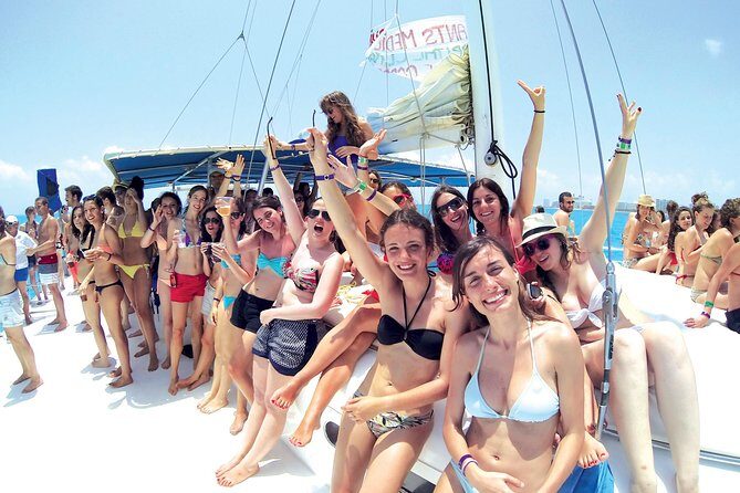 Catamaran to Isla Mujeres - The Itinerary Breakdown: What to Expect