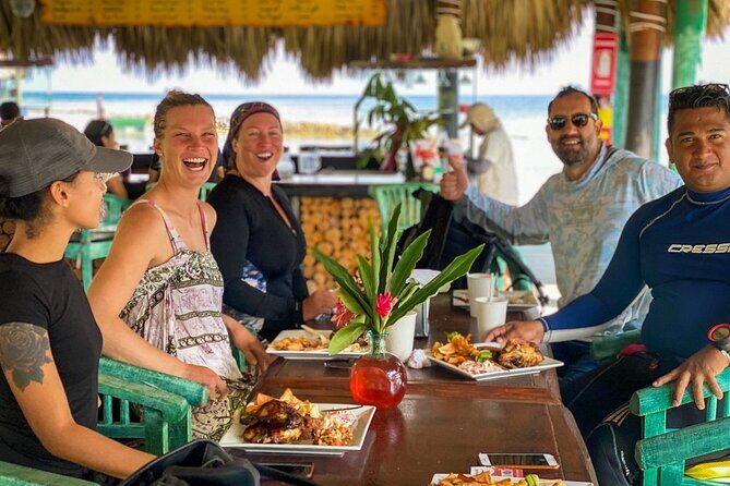 Catamaran Tour to Isla Mujeres from Cancún with Bar and Lunch - FAQ