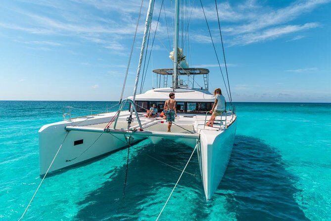 Catamaran Tour to Isla Mujeres, Open bar, Lunch, Snorkeling, Beach Club Included - An In-Depth Look at the Tour Experience