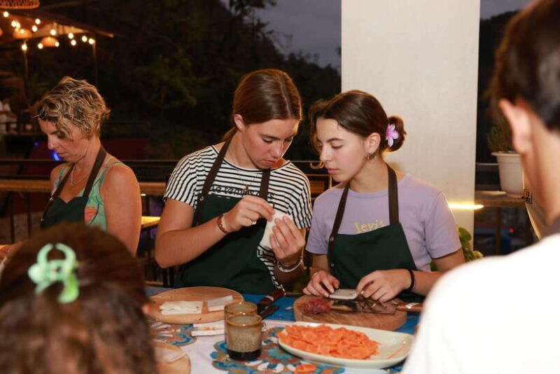 CatBa: Authentic Vietnam Cooking Class and local market tour - An Overview of the Experience