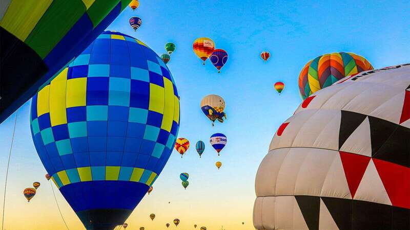 CDMX: Fly over Teotihuacan in a hot air balloon, with transfers and breakfast included. - Who Should Consider This Tour?