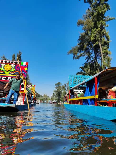CDMX: Private tour of Xochimilco, Coyoacán, and the Frida Museum - Exploring the Depths of Mexico City: A Private Tour of Xochimilco, Coyoacán, and the Frida Kahlo Museum