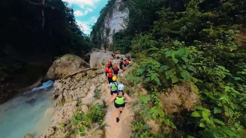 Cebu: Kawasan Falls Canyoneering Tour with Ziplining - Who Will Enjoy This Tour?