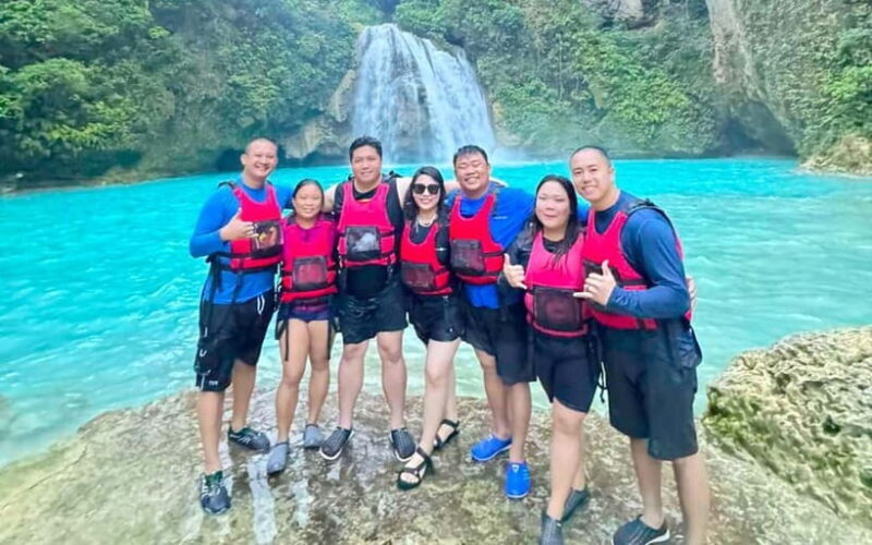 Cebu: Osmeña Peak and Kawasan Falls Canyoneering Tour - Key Points