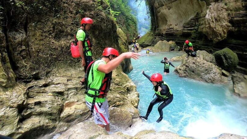 Cebu: Osmena Peak Hike & Kawasan Canyoneering - The Sum Up