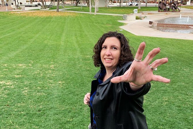 Cedar Rapids City Scavenger Hunt by Zombie Scavengers - Who Is This Experience Best For?
