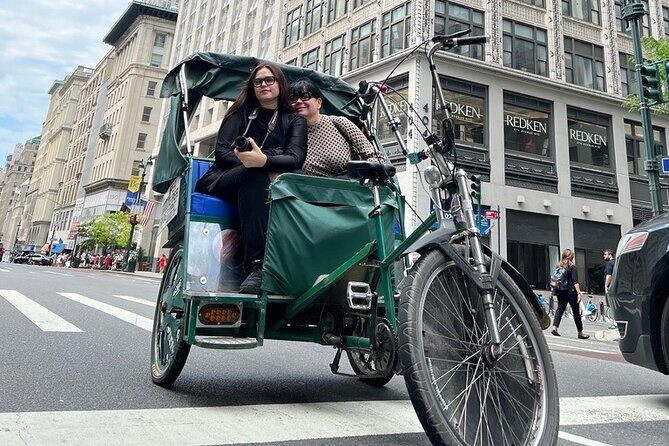 Central Park, Midtown, SoHo, Little Italy, Chinatown Pedicab Tour - Little Italy: Tradition and Tastes
