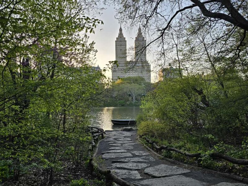 Central Park, NY: Nature, Architecture and Movie Scenes Tour - Key Points