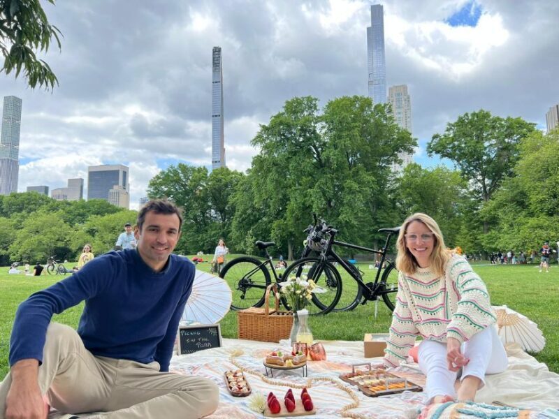 Central Park, NYC: Private Bike Tour and Luxurious Picnic - An Introduction to the Experience