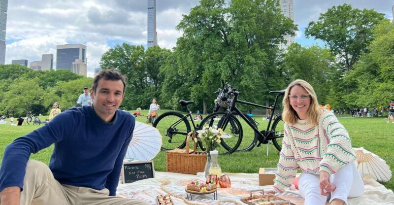 Central Park, NYC: Private Bike Tour and Luxurious Picnic - Exploring the Itinerary: What Makes It Special