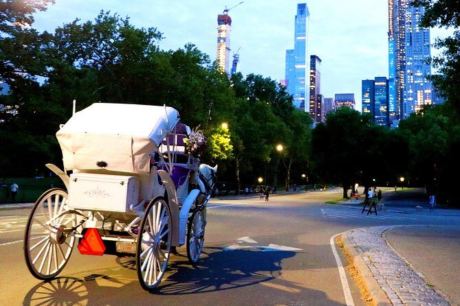 Central Park, Rockefeller & Times Square Carriage Ride (4 Adults) - FAQ