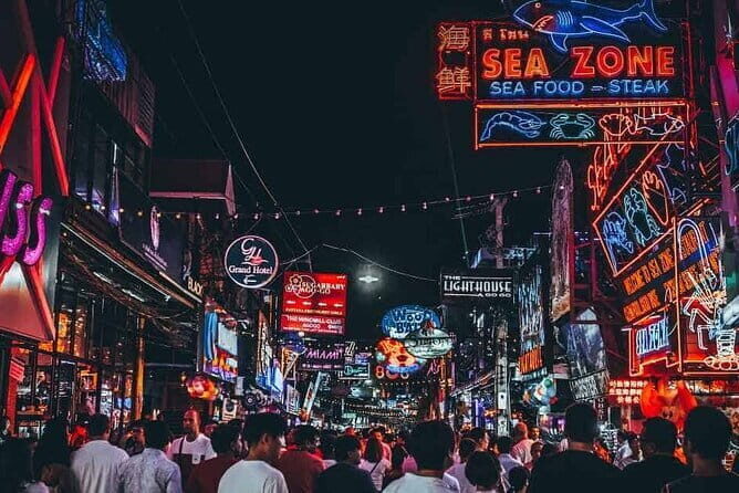 Central Thailand Walking Tour and visit Temple at Bangkok - Exploring Bangkok’s Grand Heritage with the Central Thailand Walking Tour