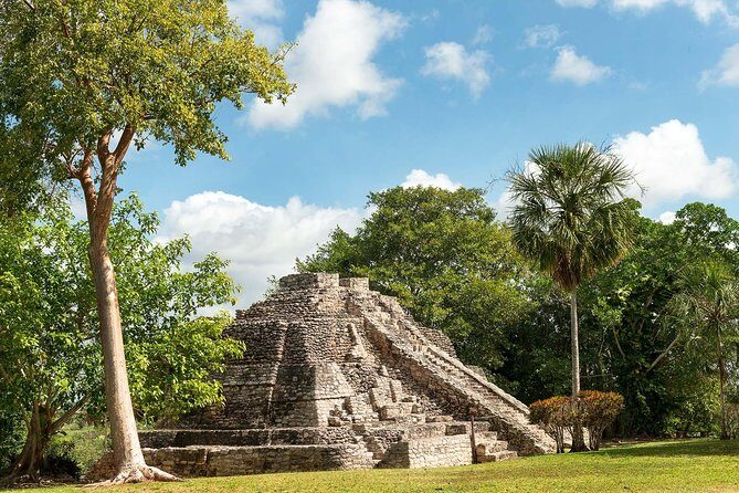 Chacchoben Mayan Ruins and Bacalar Lagoon Combo Tour from Costa Maya - Kayaking and Leisure Time