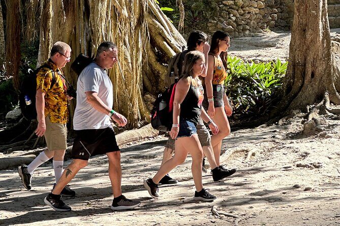 Chacchoben Mayan ruins with tour guide - Practical Tips for the Journey