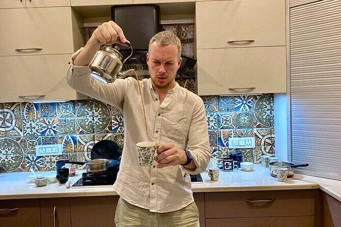 Chai Master Class in an Authentic Indian Home with Food - Experience Overview