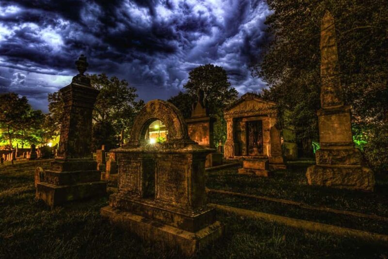 Chains, Coffins, & Curses: Charlottesville Ghost Tours - FAQ
