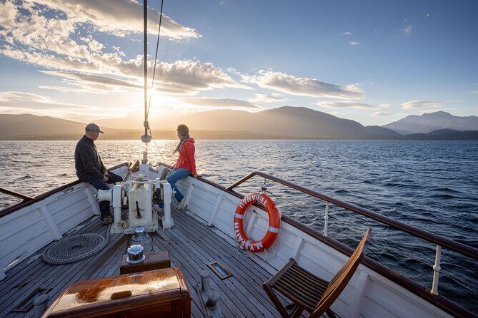 Champagne Sightseeing Cruise on Lake Te Anau - The Experience in Detail