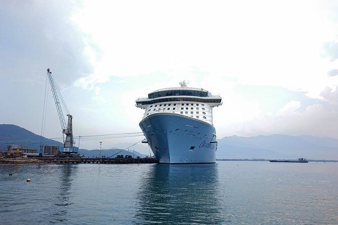 Chan May Port- Hoi An sightseeing- Chan May Port package tour - Whats Included and Whats Not