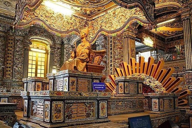 Chan May Port to Hue, Hoi An or Golden Hand Bridge of Bana Hills - Who This Tour Is Best For